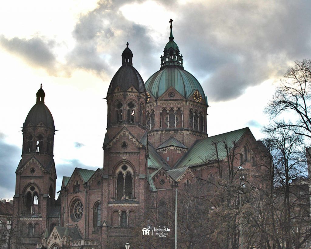 Domes of the 19th century historic church, St Lukas, by the river Israr. 